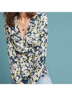 Yumi Kim Blue Yellow & White Long Sleeve Floral Wrap Blouse Top Size Small